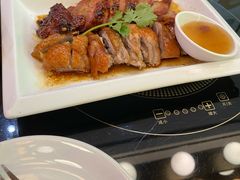 烧腊双拼-玉兰苑一等茶餐厅