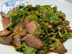 香菜拌牛肉-吴掌柜·藕汤印象(南湖店)