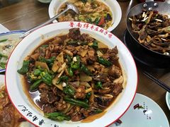 -鲁南仔·滕州炒鸡(经三路店)