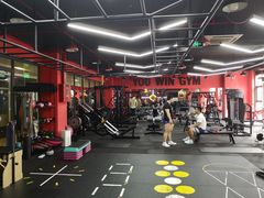 -豪思成DK健身私教连锁(凯乐国际店)