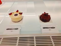 -潮一不贰·法式甜品·生日蛋糕·西式简餐(外滩店)