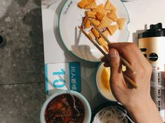 -川人百味·水煮活鱼(赛罕万达店)