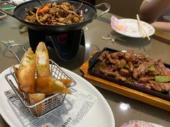 脆皮虾卷-瓦国小镇·果木烤鸭·融合菜(西口店)