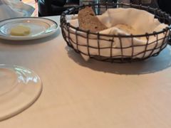 -Wolfgang’s Steakhouse 沃夫冈牛排馆(上海白玉兰广场店)