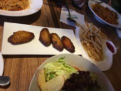 -玛格萝妮(汇智国际商业中心店)