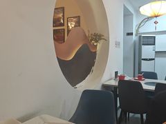 -毛辣果·贵州红酸汤牛肉火锅(西单店)