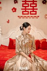 -禕·愫白婚纱商店