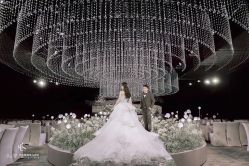 -红丝高端婚礼中心(旗舰店)