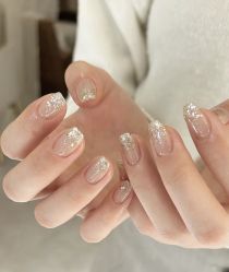 -赢韵美甲美睫瑞士净斑中心