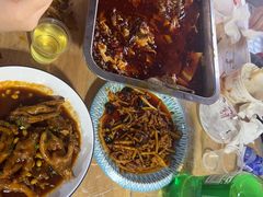 -老街烧烤大排档·地道湖北菜·龙虾馆(汉口火车站店)