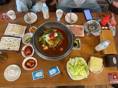 -喇喇排骨火锅·传统韩式脊骨汤(望京西园总店)