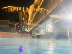 -嘉佑温泉水世界