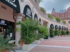 -佛罗伦萨小镇广佛名品奥特莱斯(疏港路店)