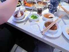 -海底捞火锅(杭州庆春路夜宵主题店)