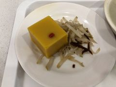 豌豆黄-老磁器口豆汁店(天坛店)