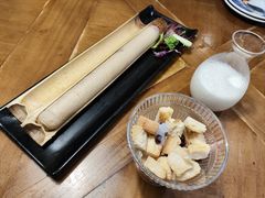 -雀舞云南菜(天津天河城购物中心店)