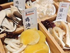 -阿婆情腊排骨火锅·野生菌季(古城旗舰店)