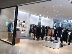 -sandro(港汇恒隆广场店)