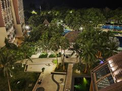 -三亚湾海居铂尔曼度假酒店