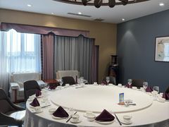 -白鹿苑蒙餐(鄂温克宾馆店)