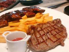 飓风猪肋排-Hurricane's Grill 飓风牛排