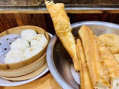 -弄堂咪道-饭香·面香·馄饨香(兴梅店)