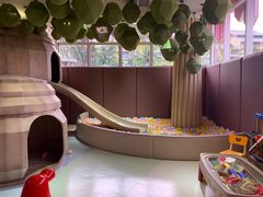 -水桶王国主题餐厅·聚会·生日派对·亲子活动·家庭套餐(亚龙湾希尔顿店)