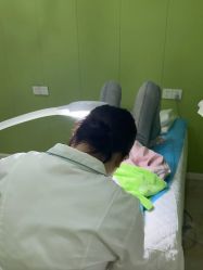 -苗医生0感祛痘连锁