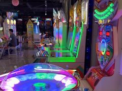 -奇奇乐园(上海仲盛世界商城店)