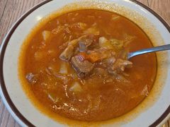 番茄牛肉牛筋浓汤-玛格萝妮比萨屋(四平店)