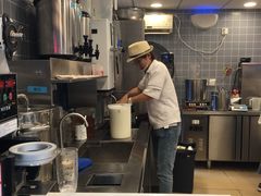 -华言豆腐鲜奶茶(杨家坪店)