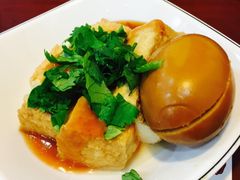 老皮嫩肉安心鸭蛋-胡须张鲁肉饭(台北大安店)