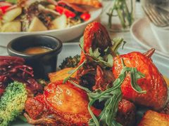 土耳其香料烤春鸡与蔬菜-翠贝卡&Mama Kelly Brunch Coffee(河西店)