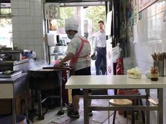 大堂-黄阿姨锅贴大王(万航渡路店)