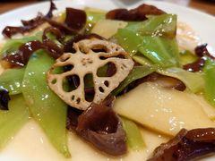 -张太婆老妈蹄花川菜馆·中华餐饮老字号(望平街店)
