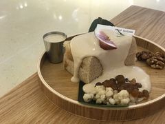 -半勺舒舒生日蛋糕店