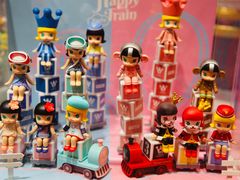 -泡泡玛特POPMART(侨福芳草地店)