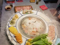 -羊来顺冰煮鲜羊 铁锅烀羊肉(中央大街店)