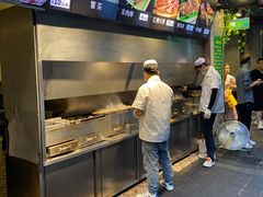 -贯贯吉·清真餐厅(浙江中路店)