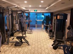 -深圳富苑皇冠假日套房酒店