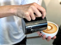 -Line 咖啡(石厦花园店)