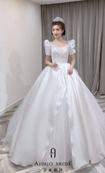 -艾朵婚纱