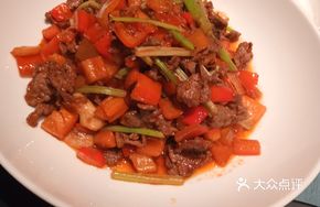 Jiurong Stir-Fried Beef with Vegetables