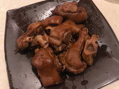 卤水猪手-喜记避风塘炒辣蟹(旗舰店)