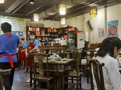 大堂-肖肖酸萝卜鱼火锅(总店)