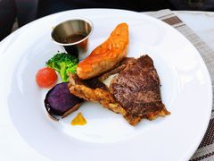 牛腰扒拌三文鱼-五合院·整点烤肉