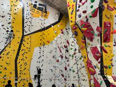 -问山MountQuest攀岩馆