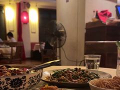 -龙门阵茶屋川菜馆(武康路店)