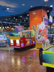 -万达宝贝王(长春红旗街店)