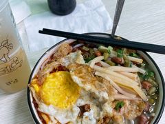 -忆螺巷螺蛳粉(步行街小巷店)